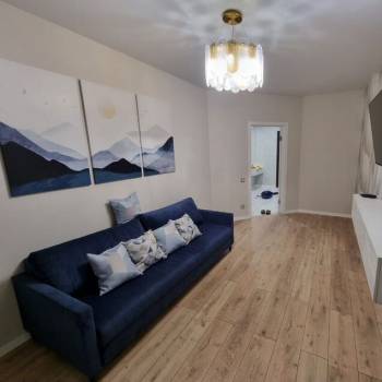 Сдается 1-комнатная квартира, 42 м²