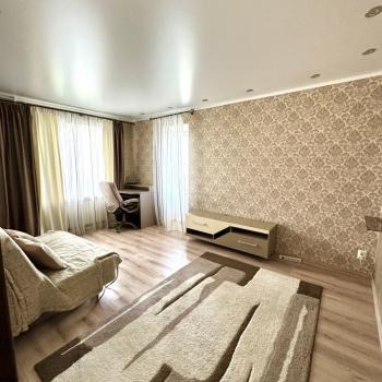 Продается 2-х комнатная квартира, 58 м²