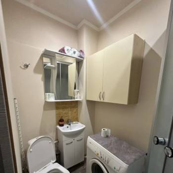 Продается 1-комнатная квартира, 32 м²