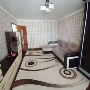 Продается 1-комнатная квартира, 35 м²