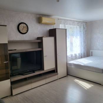 Продается 1-комнатная квартира, 35 м²