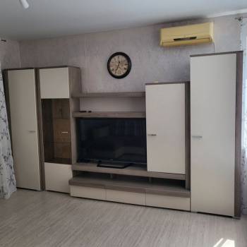Продается 1-комнатная квартира, 35 м²
