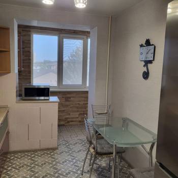 Продается 1-комнатная квартира, 35 м²
