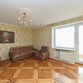 Продается Многокомнатная квартира, 119,8 м²