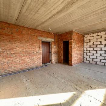 Продается 1-комнатная квартира, 37,3 м²