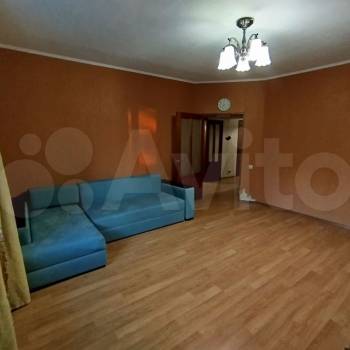 Сдается 2-х комнатная квартира, 65 м²