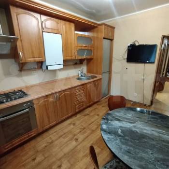 Сдается 2-х комнатная квартира, 65 м²