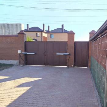 Продается Дом, 270 м²
