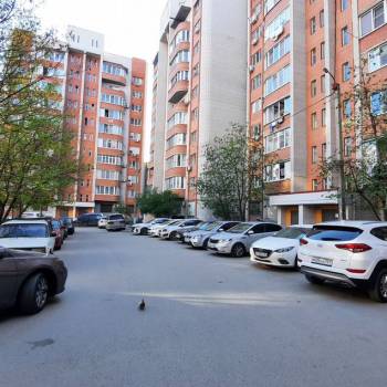 Продается 2-х комнатная квартира, 75,1 м²