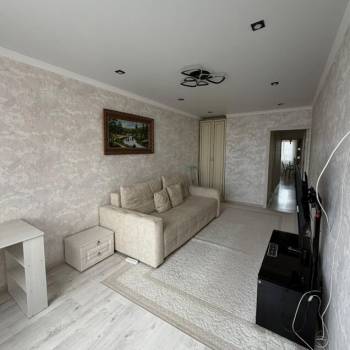 Сдается 1-комнатная квартира, 50 м²