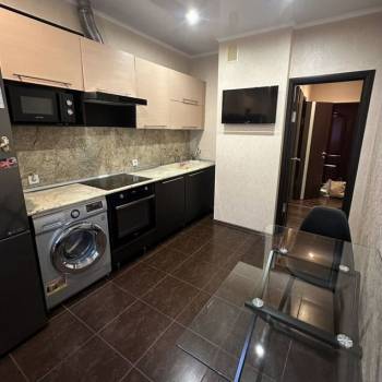 Сдается 1-комнатная квартира, 42,6 м²