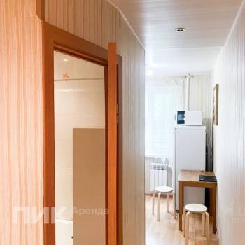 Сдается 1-комнатная квартира, 35 м²