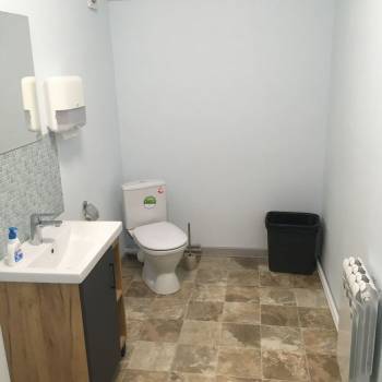 Продается Нежилое помещение, 190 м²