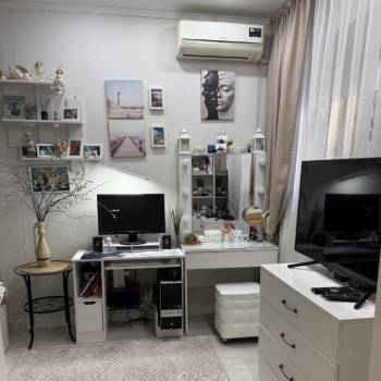 Продается 1-комнатная квартира, 28,2 м²