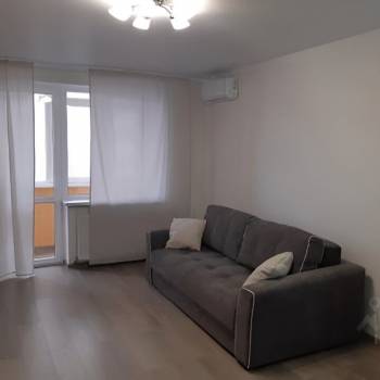 Сдается 1-комнатная квартира, 32 м²