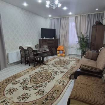 Продается 2-х комнатная квартира, 79,5 м²