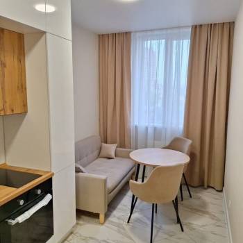 Сдается 1-комнатная квартира, 37 м²