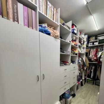 Продается Многокомнатная квартира, 100 м²