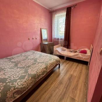 Продается Многокомнатная квартира, 100 м²