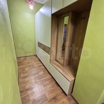 Продается Многокомнатная квартира, 100 м²