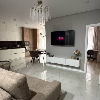 Сдается 1-комнатная квартира, 42 м²
