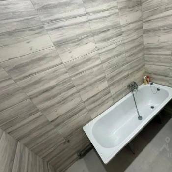 Продается 1-комнатная квартира, 37 м²