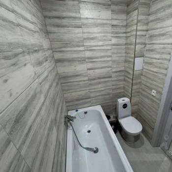 Продается 1-комнатная квартира, 37 м²