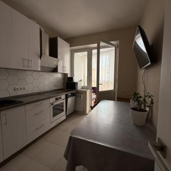 Продается 1-комнатная квартира, 40,3 м²
