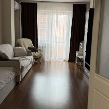 Продается 1-комнатная квартира, 40,3 м²