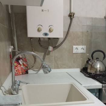 Сдается 1-комнатная квартира, 30 м²