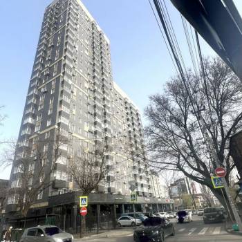 Сдается 1-комнатная квартира, 40 м²