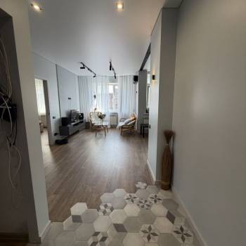 Сдается Многокомнатная квартира, 68,1 м²