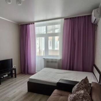Сдается 1-комнатная квартира, 43 м²