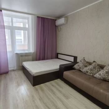 Сдается 1-комнатная квартира, 43 м²