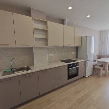 Сдается 1-комнатная квартира, 45 м²