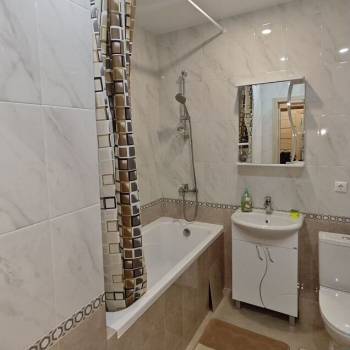 Сдается 1-комнатная квартира, 45 м²