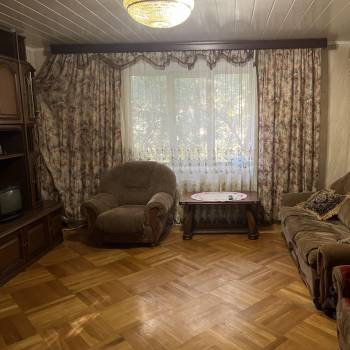 Сдается 2-х комнатная квартира, 79,6 м²