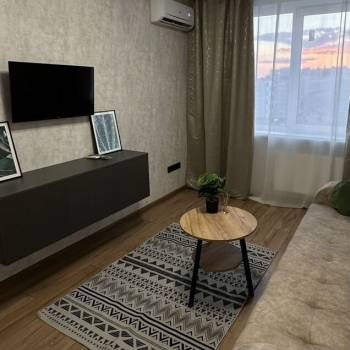 Сдается 1-комнатная квартира, 37 м²