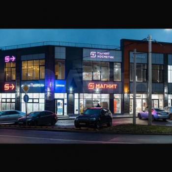 Сдается Нежилое помещение, 400 м²