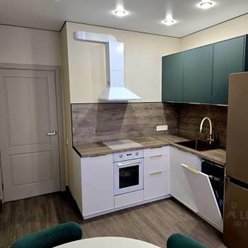 Продается 1-комнатная квартира, 36 м²
