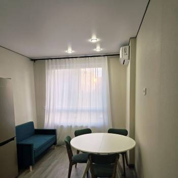 Продается 1-комнатная квартира, 36 м²