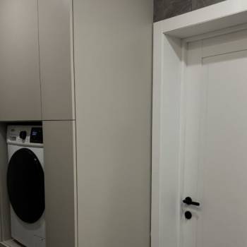 Продается Многокомнатная квартира, 110 м²