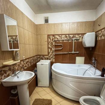 Сдается 1-комнатная квартира, 47 м²