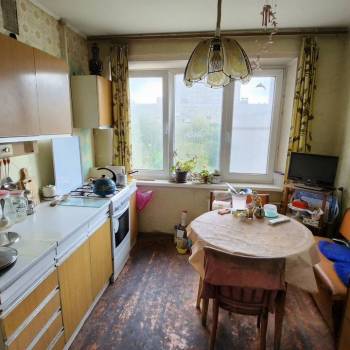 Продается 3-х комнатная квартира, 57 м²