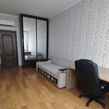 Продается 2-х комнатная квартира, 79 м²