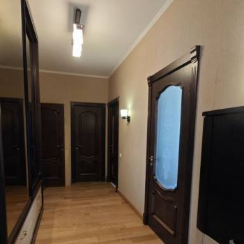 Продается 2-х комнатная квартира, 79 м²
