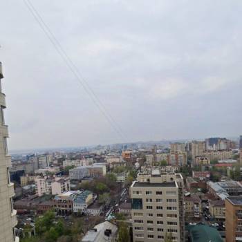 Продается 2-х комнатная квартира, 79 м²