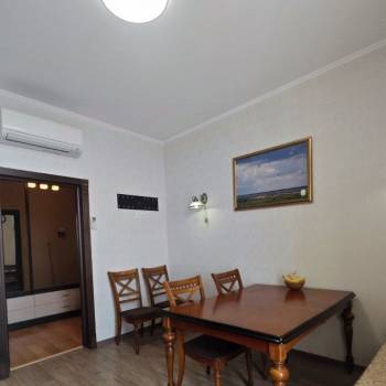 Продается 2-х комнатная квартира, 79 м²