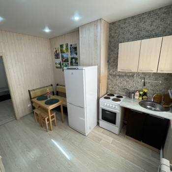 Сдается 2-х комнатная квартира, 40 м²