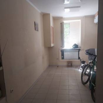 Сдается Нежилое помещение, 20 м²